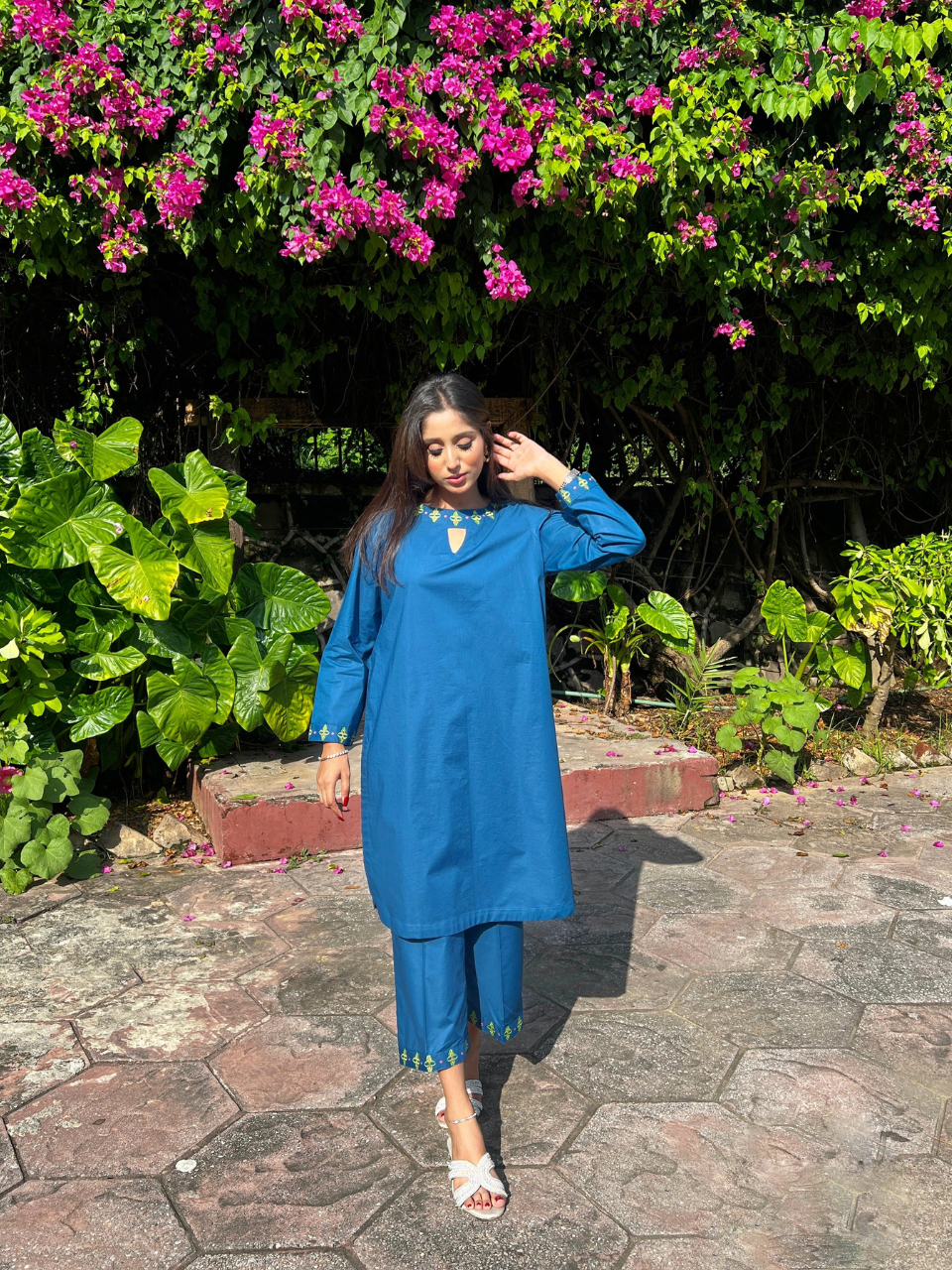 Two Piece Blue Cambric - Image 4