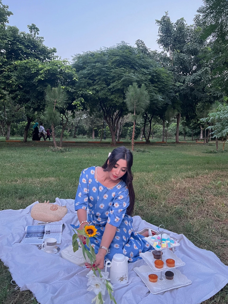 Floral Blue frok - Image 3