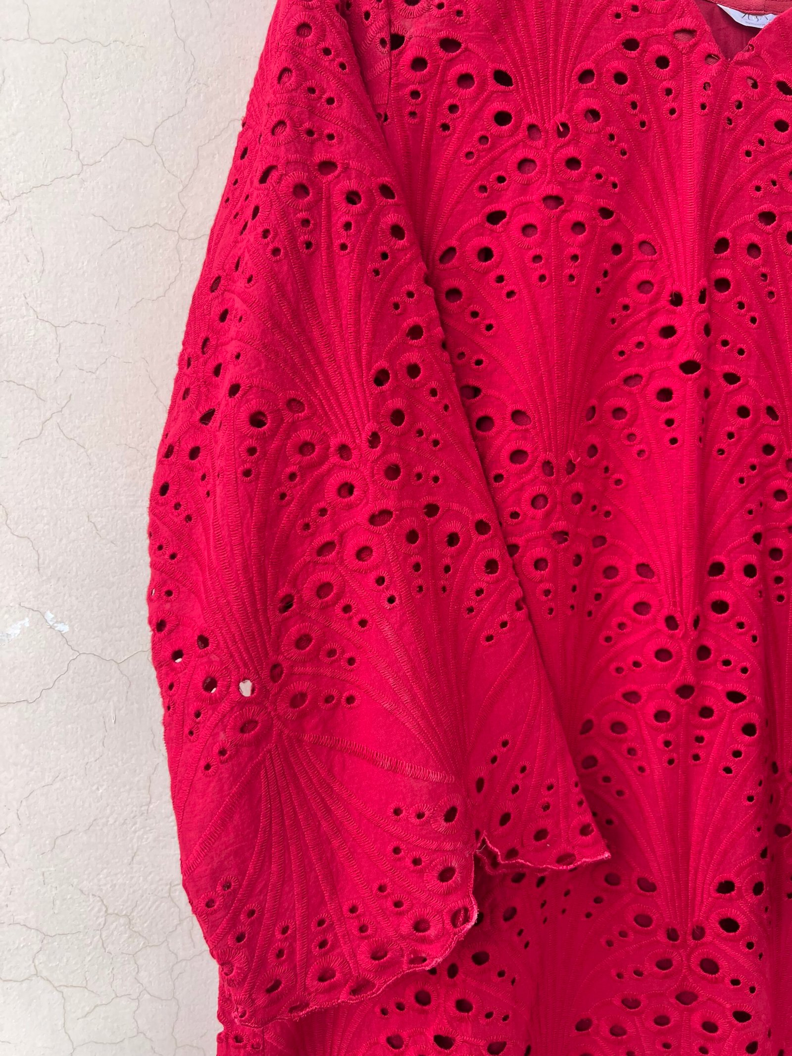 2P-Maroon-Lawn - Image 6